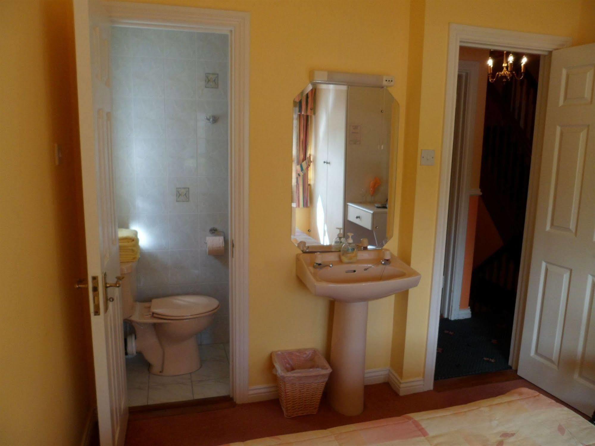 The Branches B&B Голвей Екстер'єр фото